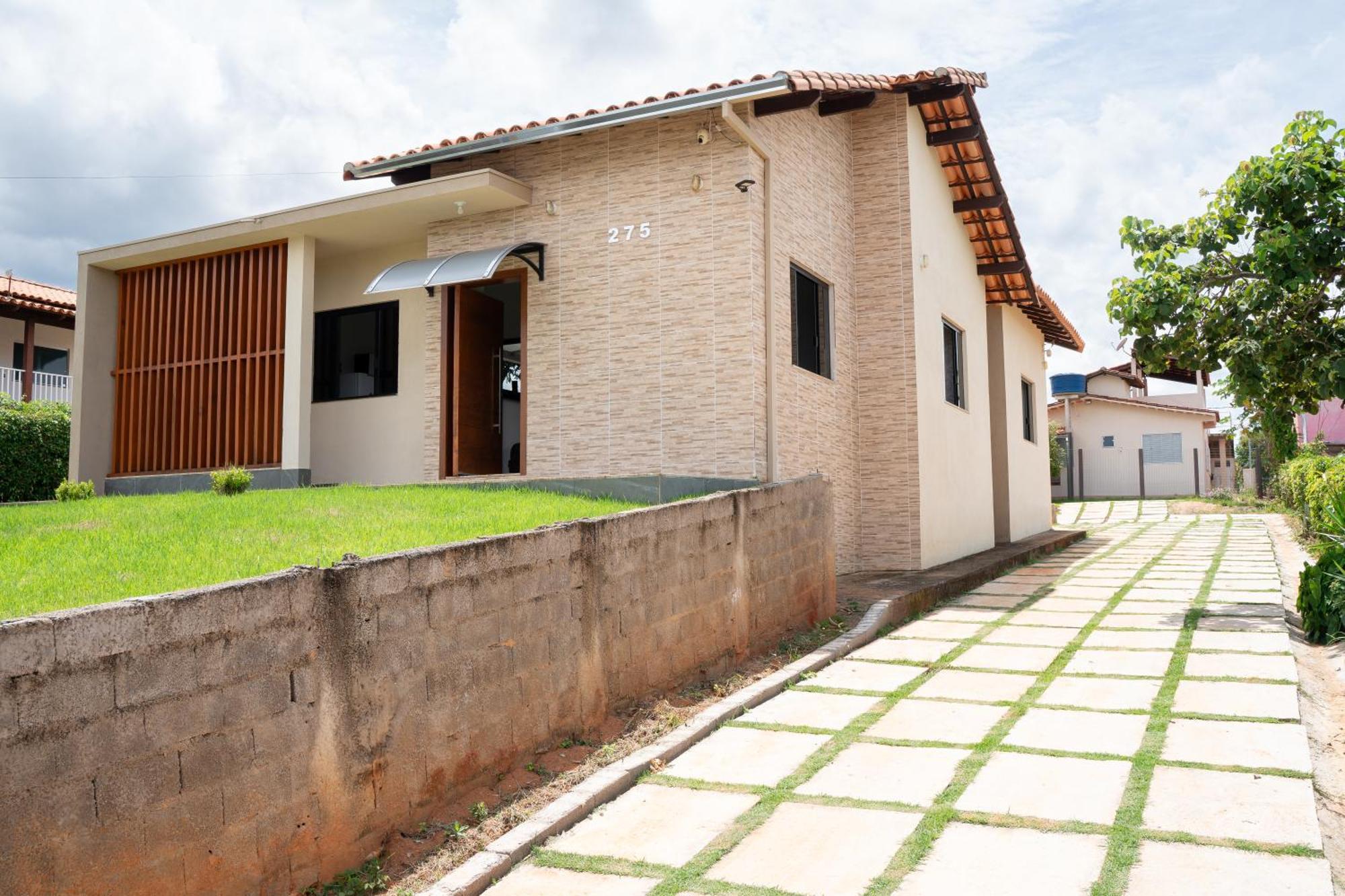 Casa Com Piscina Vista Para Lago, 03 Quartos Confortaveis Capitólio 外观 照片