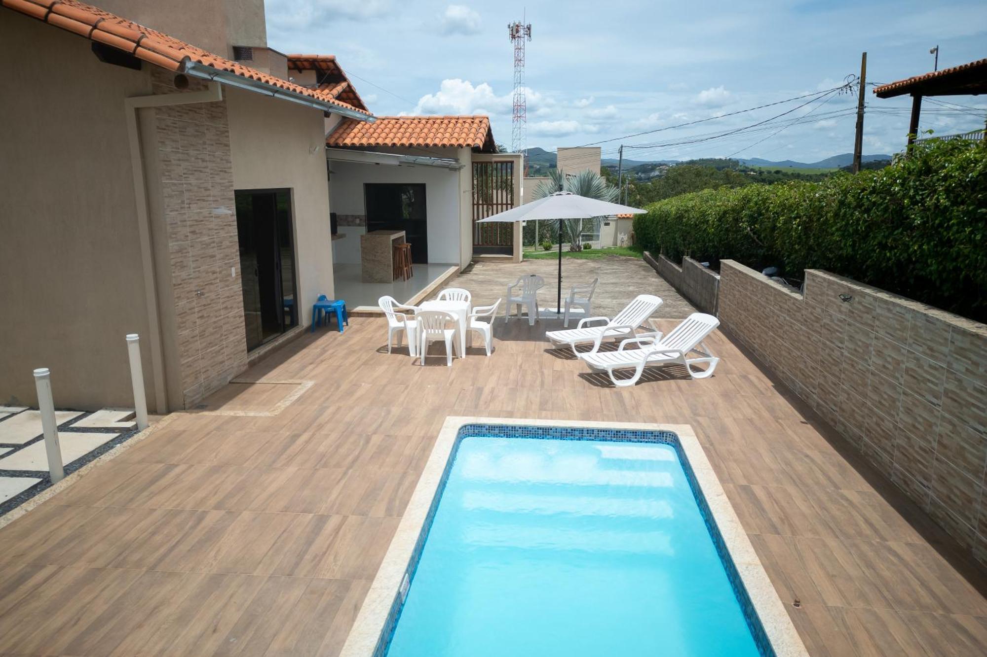 Casa Com Piscina Vista Para Lago, 03 Quartos Confortaveis Capitólio 外观 照片